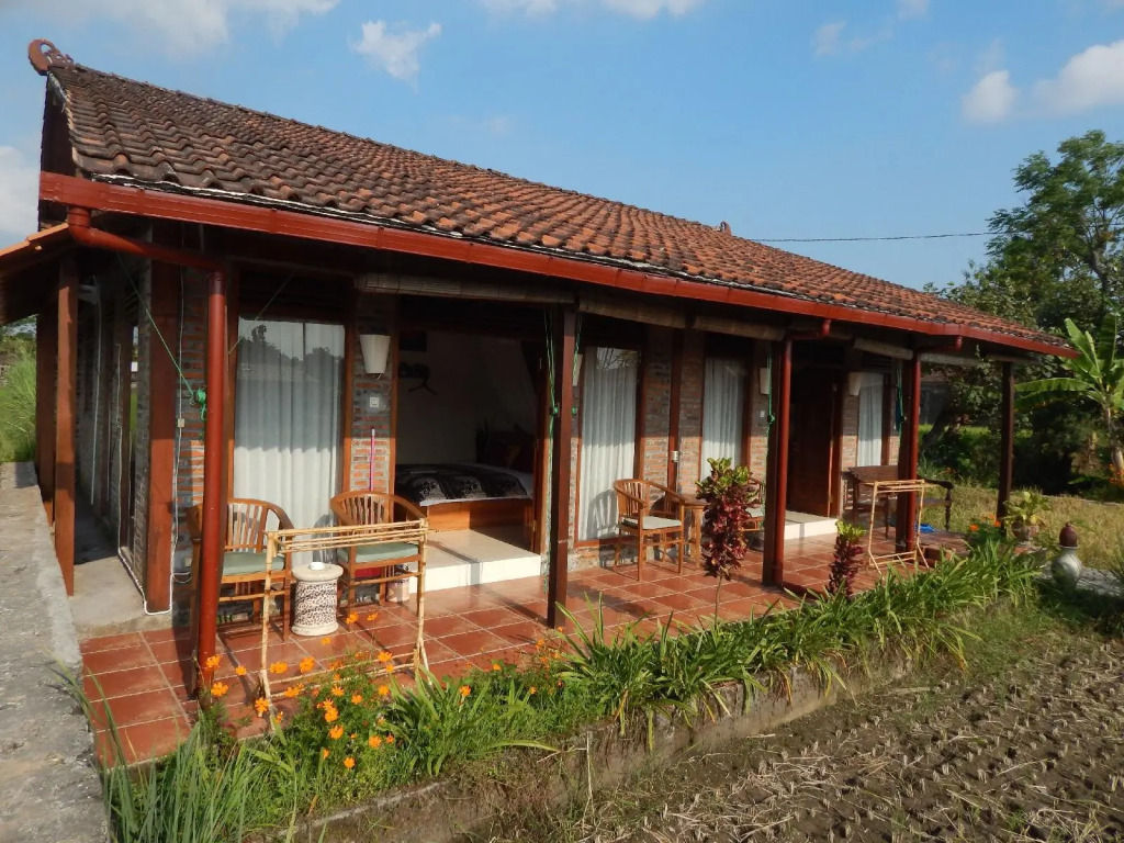 Alamanda Villas, Family Villas, Pool & Local Tours