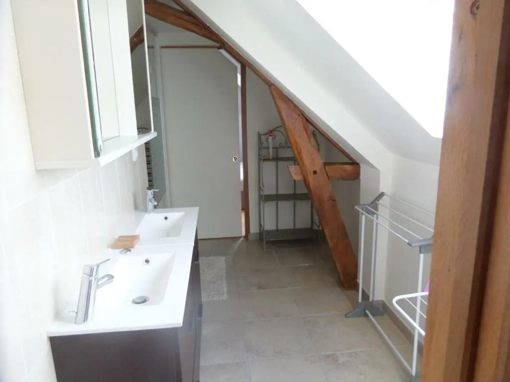 Gîte Sambin, 4 pièces, 6 personnes - FR-1-491-56