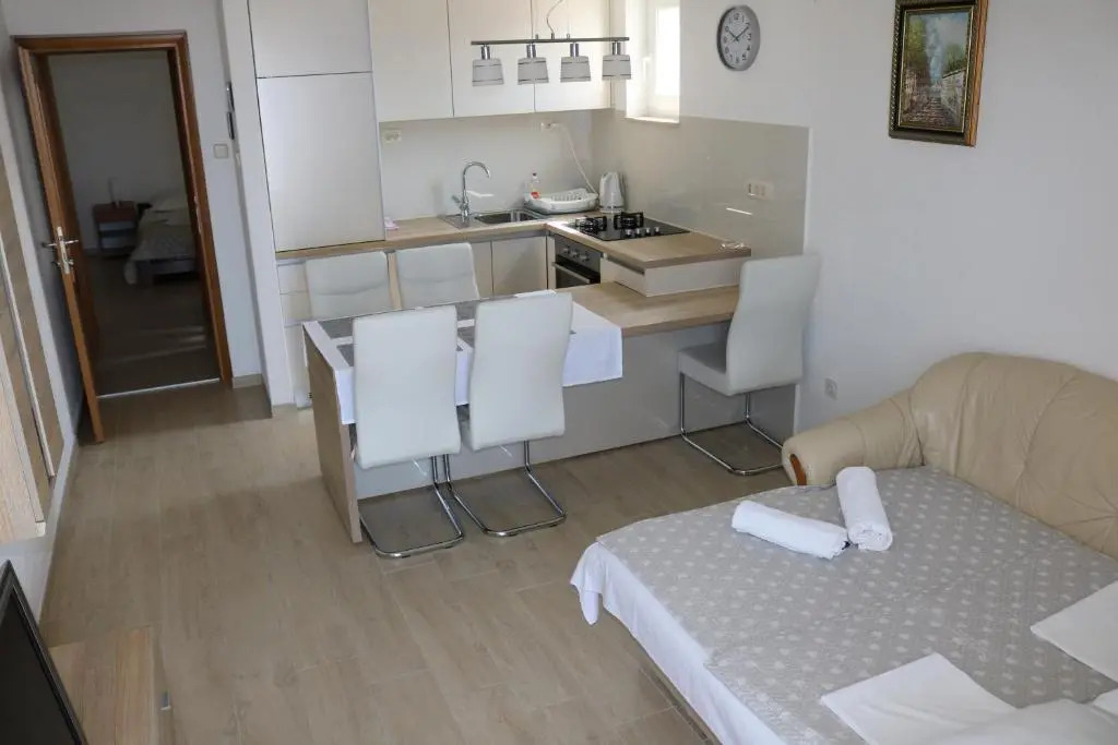 Apartments Irma