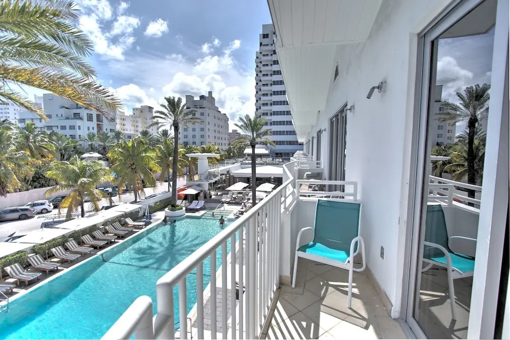 W South Beach Private Luxury Suites