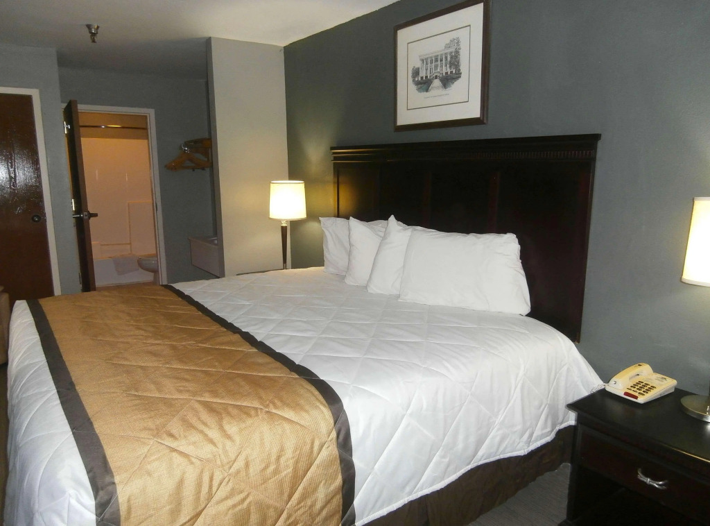 Americas Best Value Inn Athens