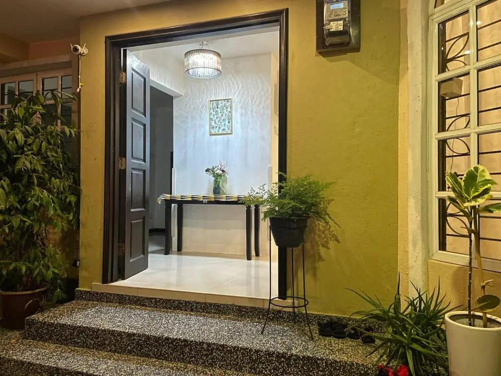 Homestay Laman Nuri, Kota Damansara