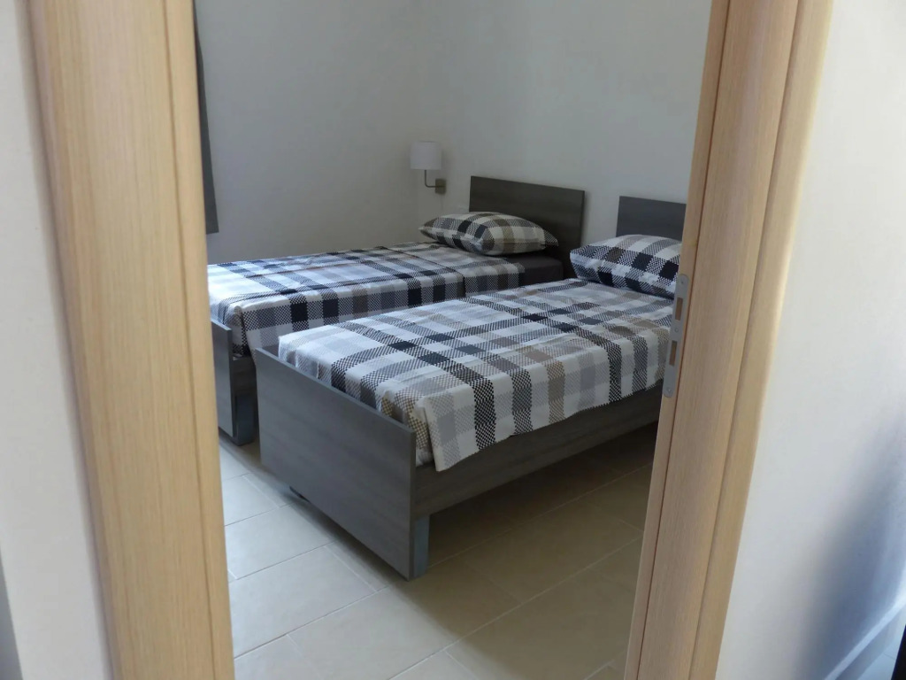 Apartment in Tropea With Sea Views & Pool