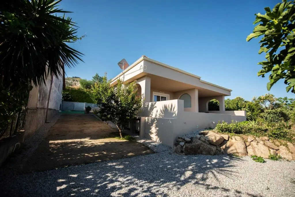 Michelino House