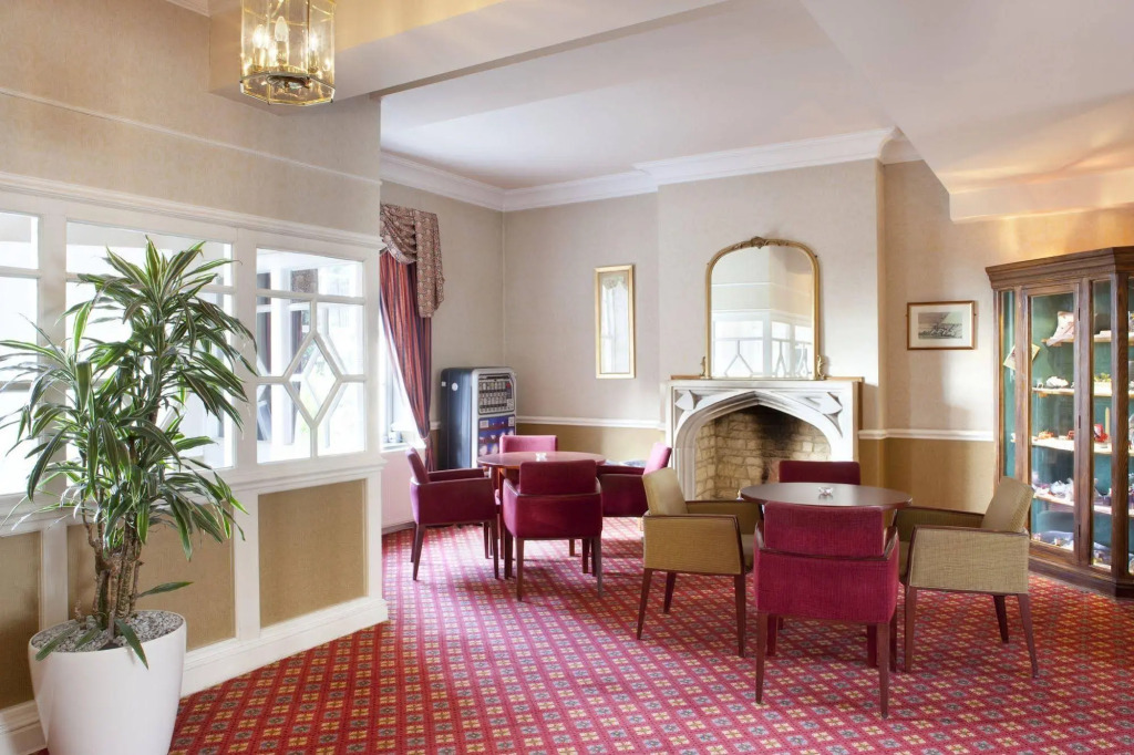 Holiday Inn Milton Keynes East M1 Junc 14 by IHG