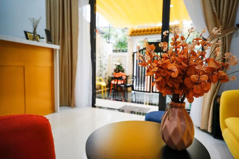 Maison Khoi Homestay