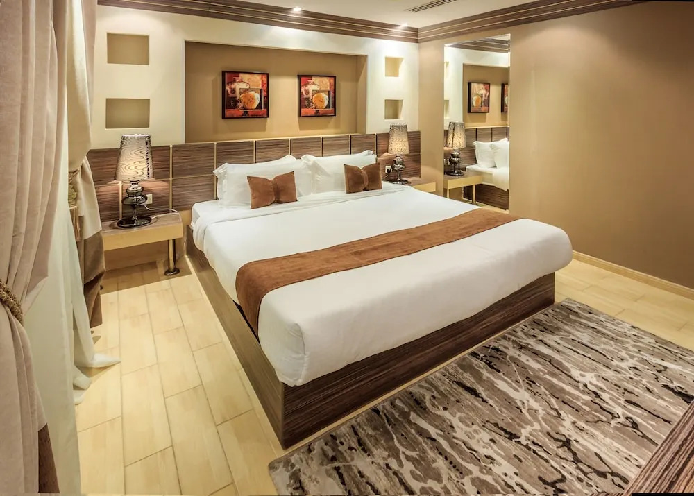 Al Muhaidb Airport Hotel
