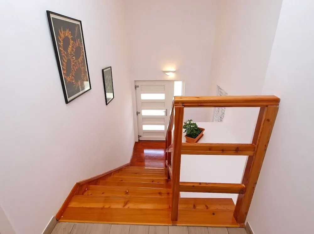 Apartment 1366