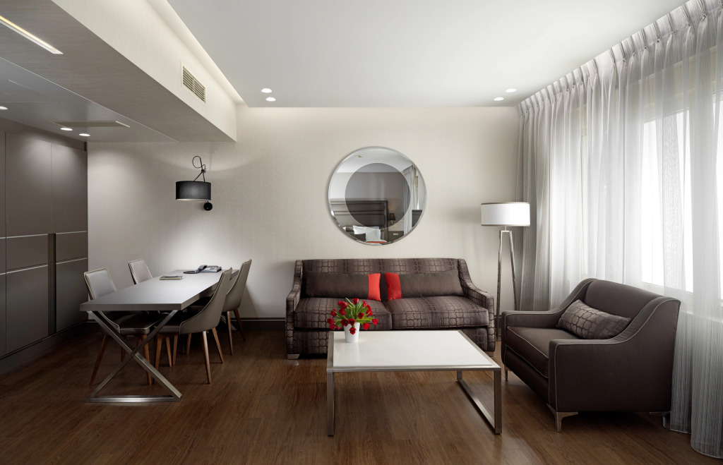 Holiday Suites