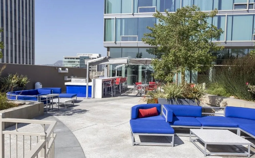 Heaven on Nashville Furnished Apartments