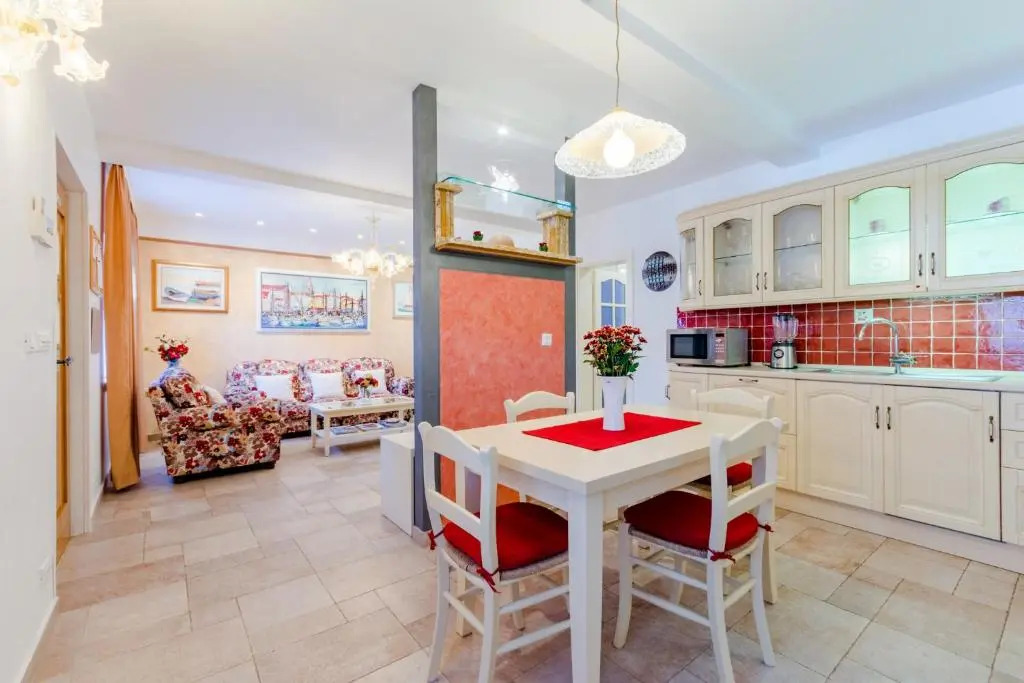 Apartments Villa Camellia