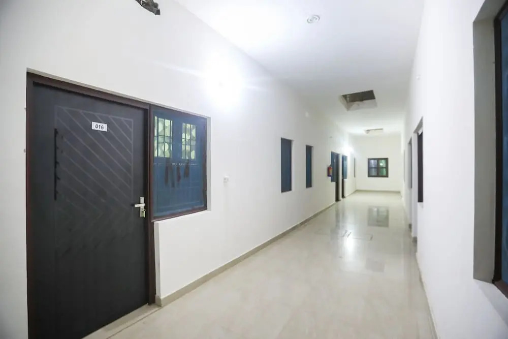 Oyo 48478 Vp Homes