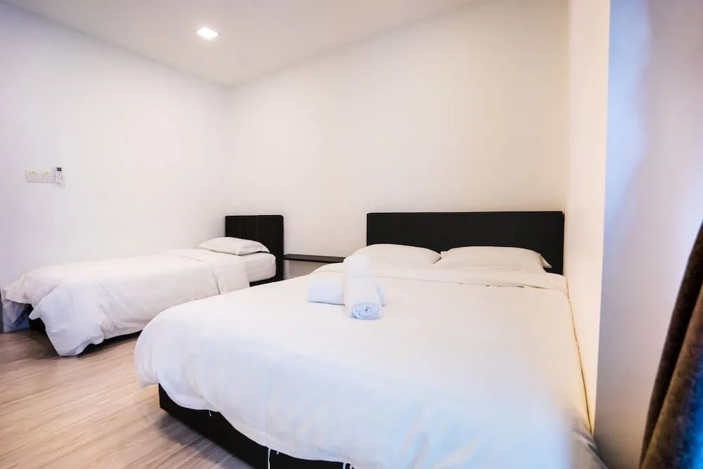 KEEN Suites@Sutera Avenue