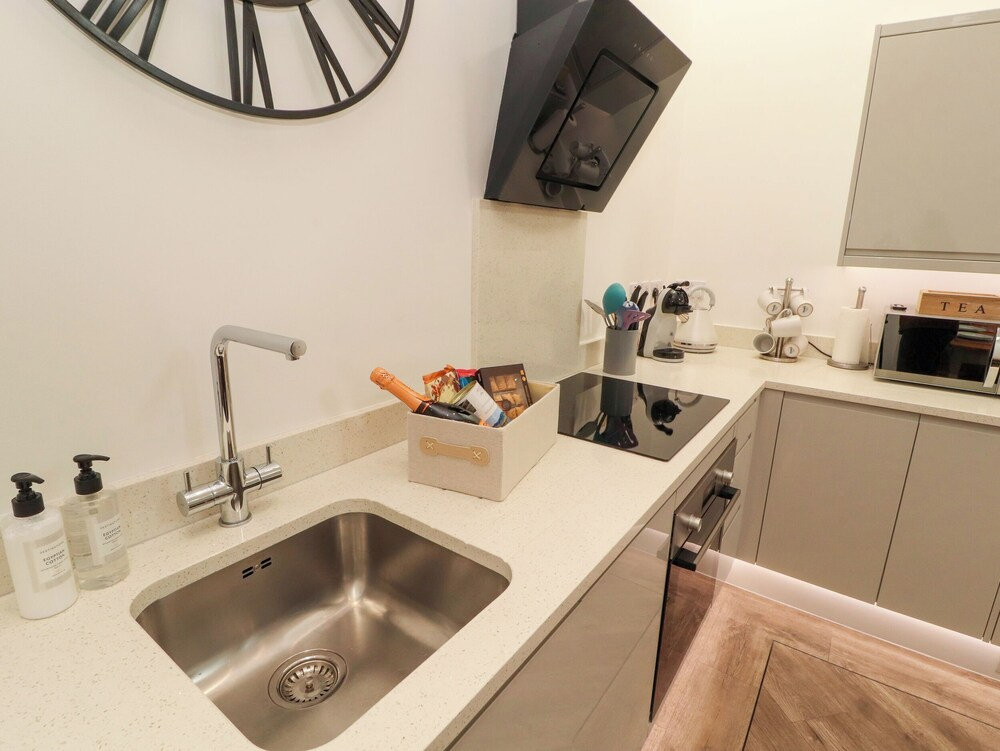Lakes View Apartment 3