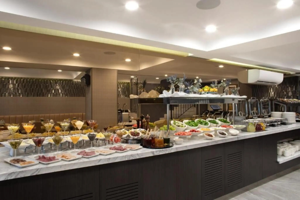 Mula Hotel