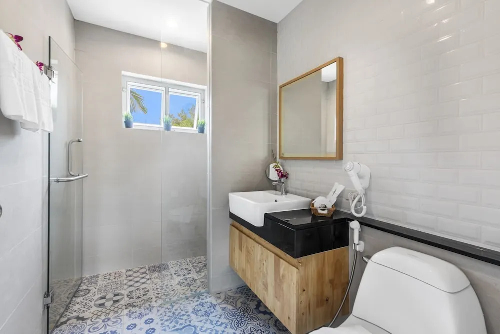 NEBULAND Luxury Pool Villa Pattaya Walking Street