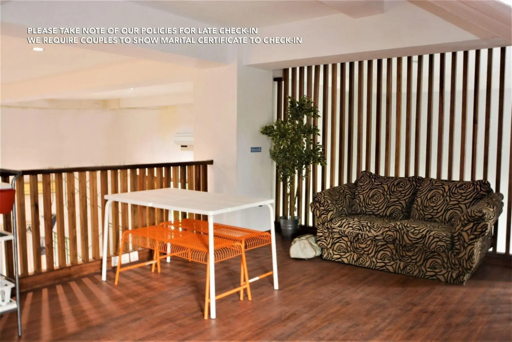 ZEN Rooms Puri Indah Syariah
