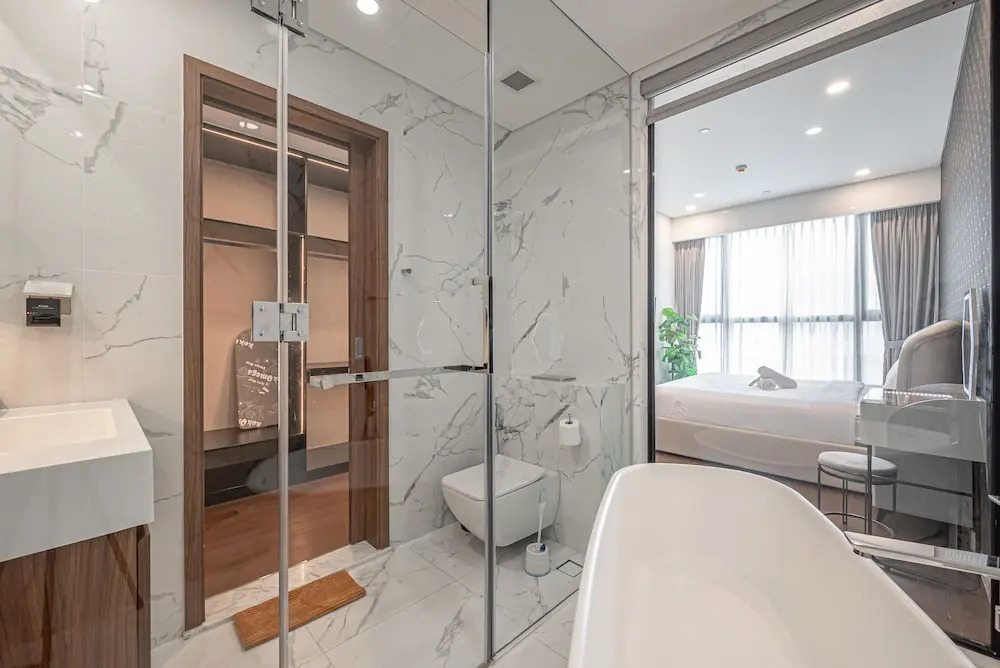 Prime Riverside Metropole by DiStay