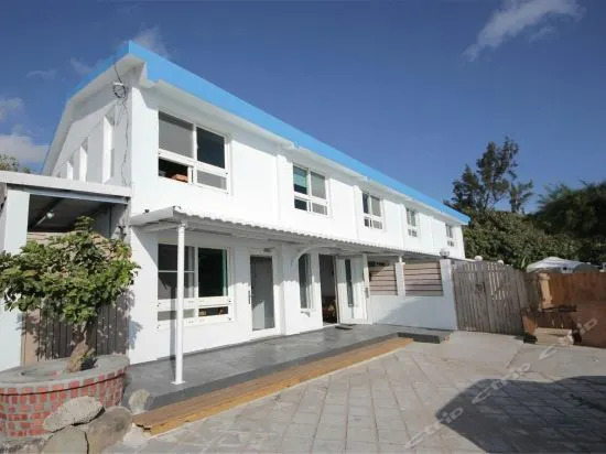 Beachfront Inn
