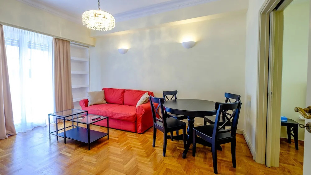 Olala Athens Center 2BR Apartment w/ balcony