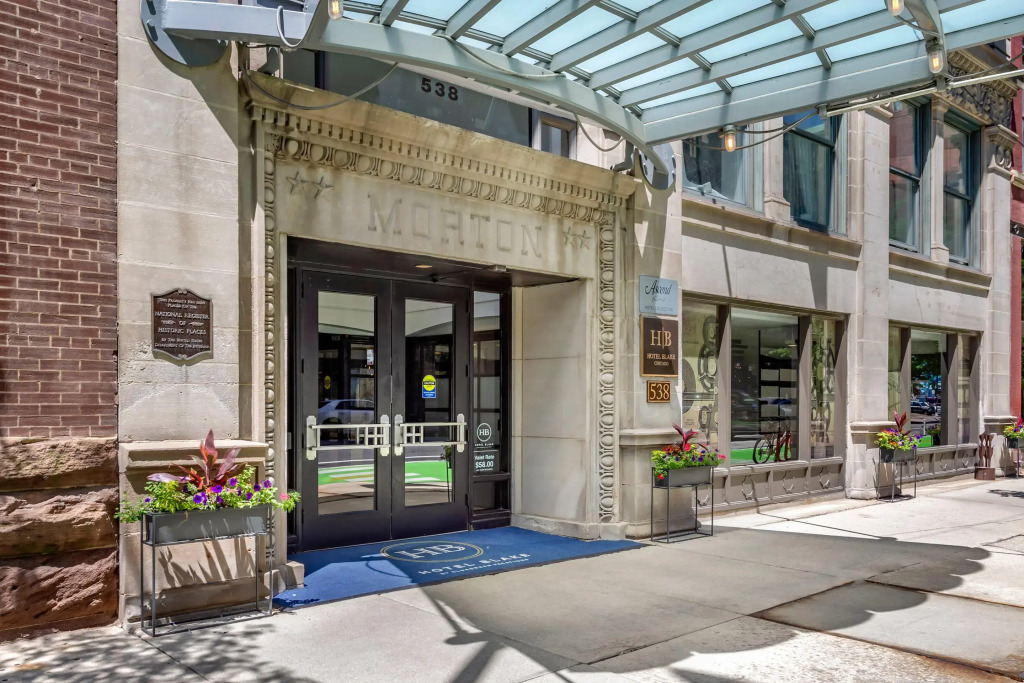 Hilton Vacation Club Hotel Blake Chicago