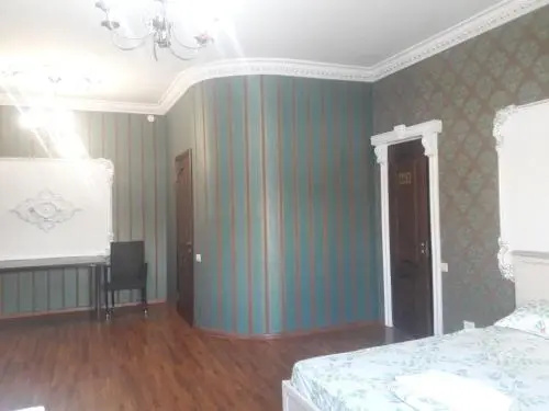 Business Drive Hostel