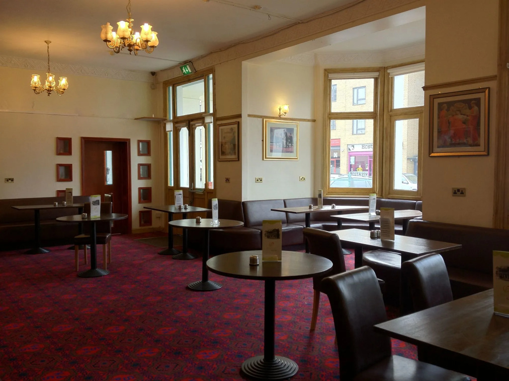 Bridge Park Hotel