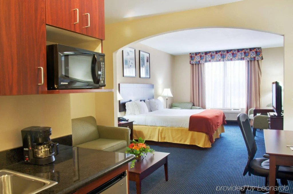 Holiday Inn Express Hotel & Suites Orange by IHG