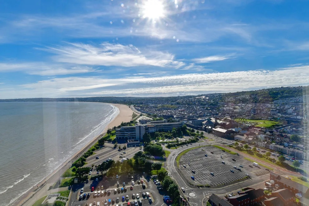 Impressive Beach View Penthouse