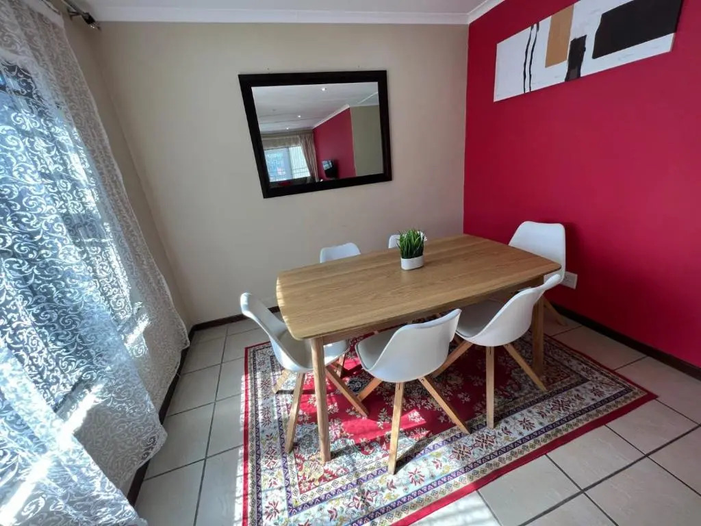 Safi Holiday House - 3 bedroom