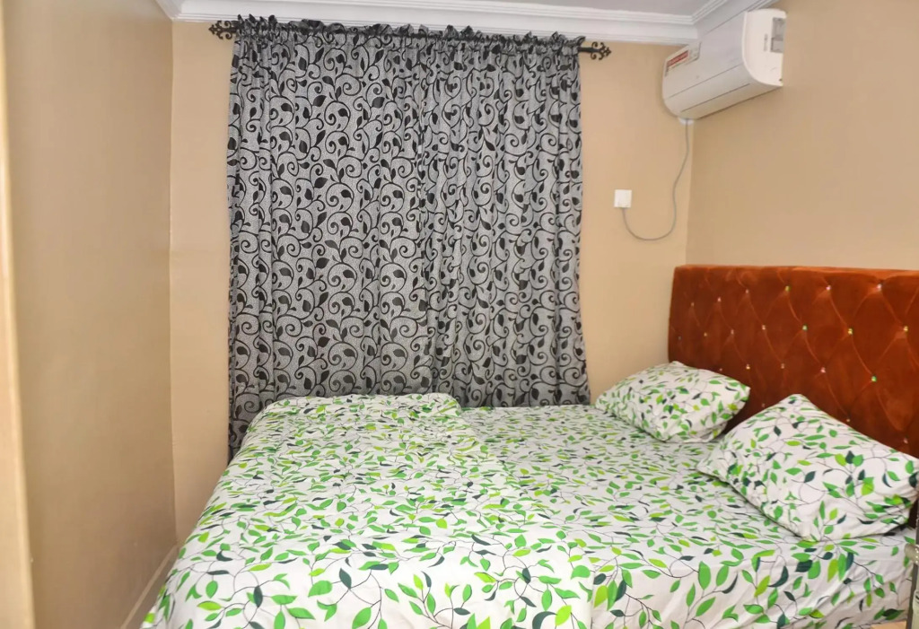 Well furnished 3 bed apartment