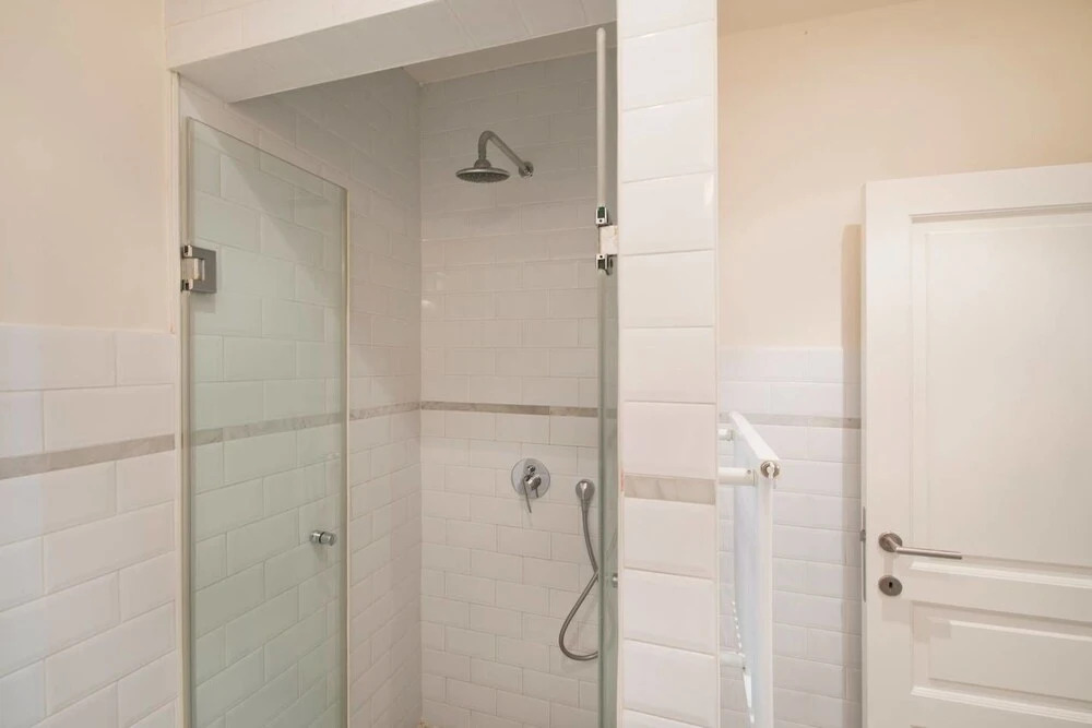 Saint Pauls Suite 2