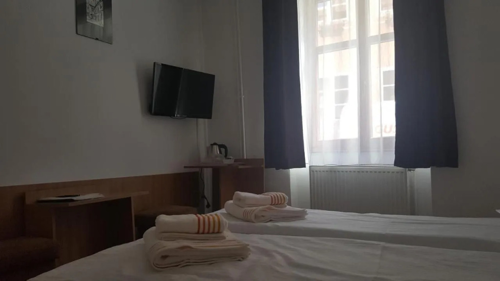 Pensiunea Podul Minciunilor