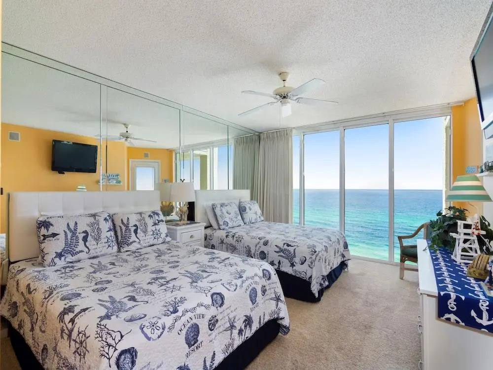 Beautiful Long Beach Condo unit 1-1206! TWO Gulf Masters