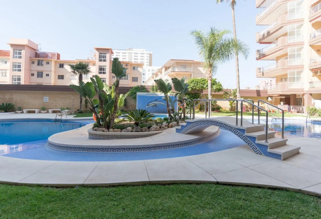 MalagaSuite Palm Beach Fuengirola