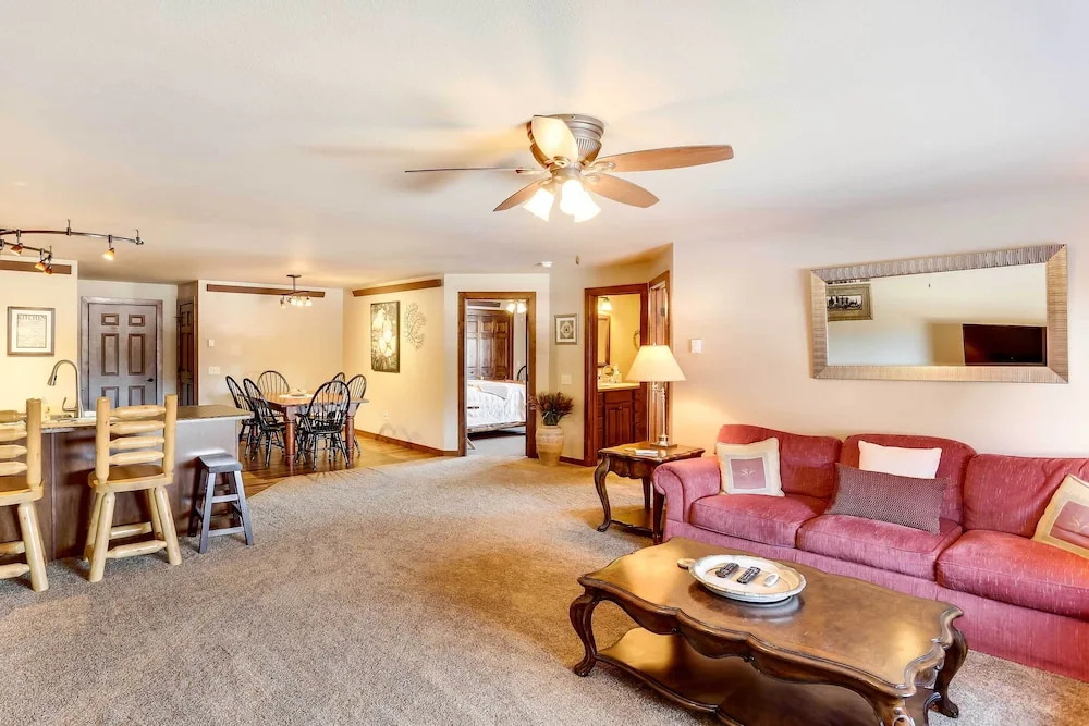 Centrally-located Deadwood Apt w/ Mountain Views!