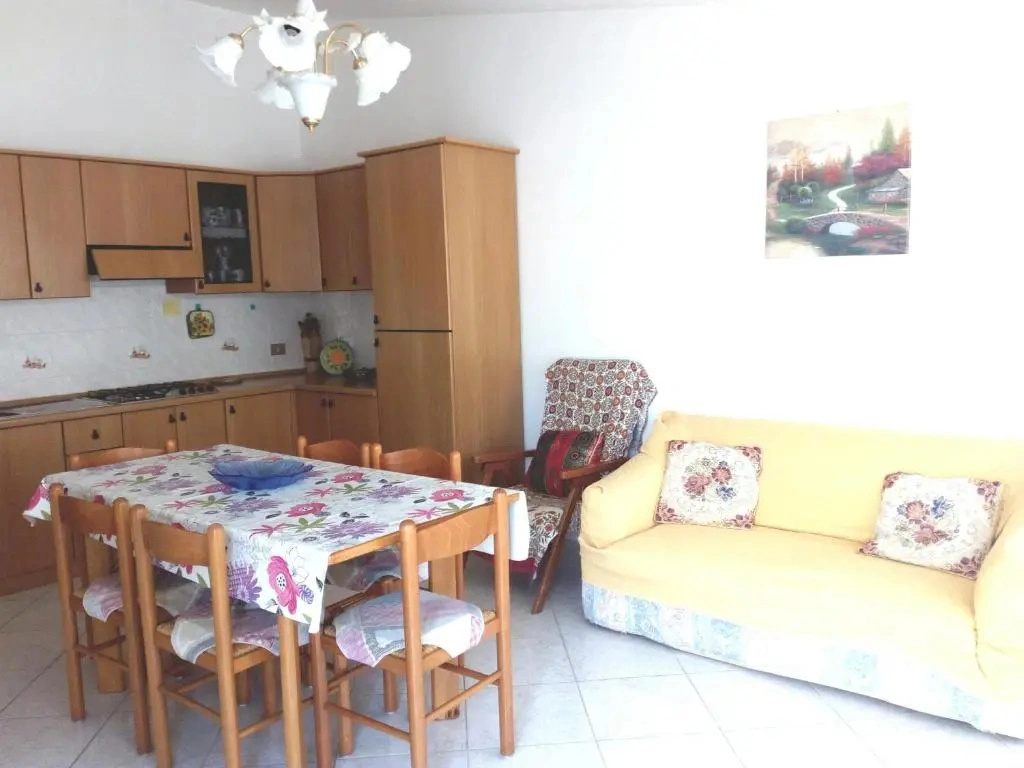 SANTU LUISU iun P2230