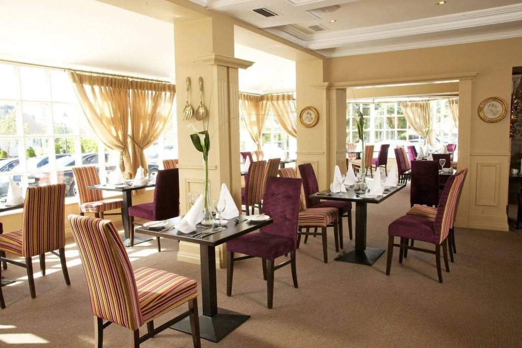 Anner Hotel