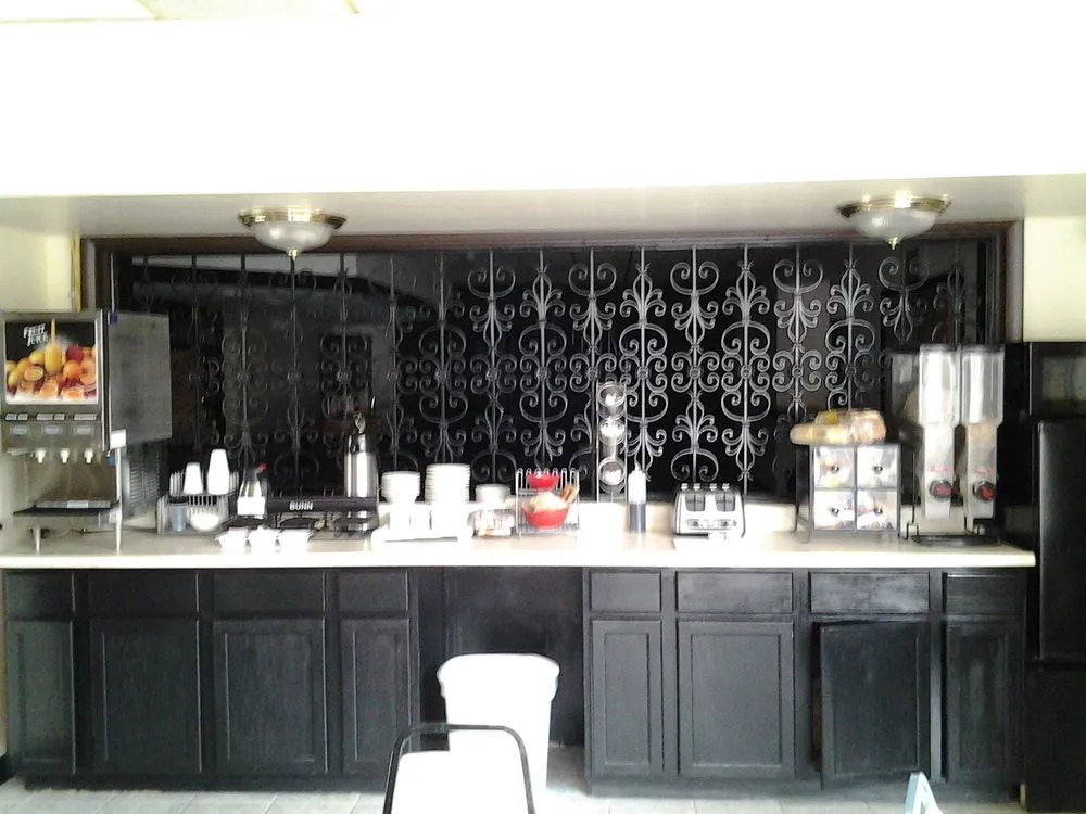 Hanover Hotel & Banquet Center