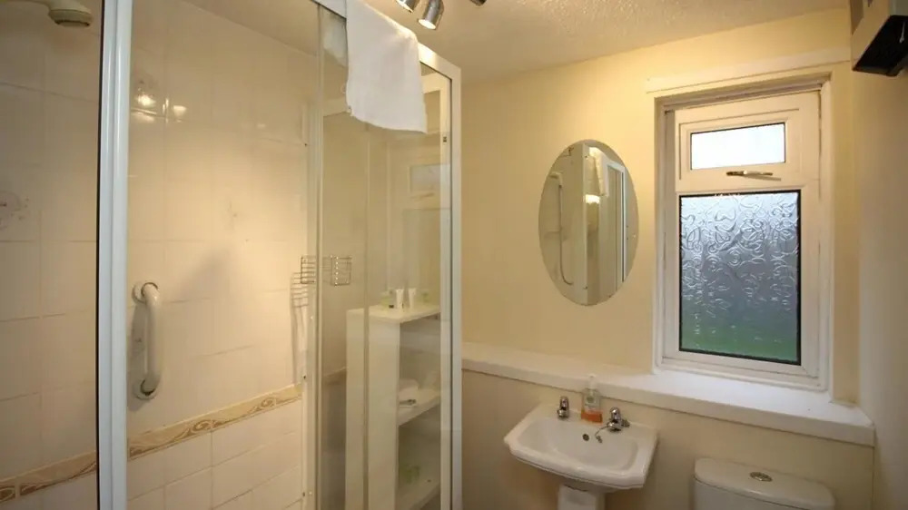 NEW 2BD Flat With Garden Views - West End Glasgow