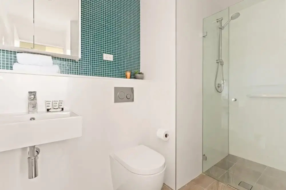 Coastal 2-bed Apartment Near Beach
