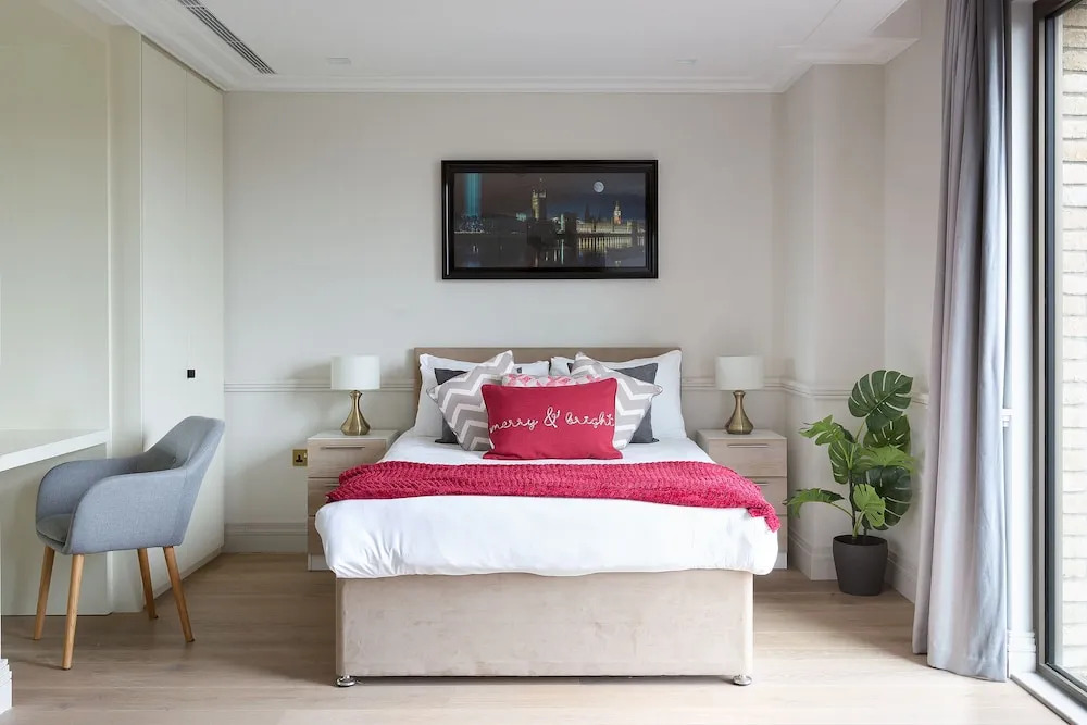 Luxurious Hammersmith Apartment