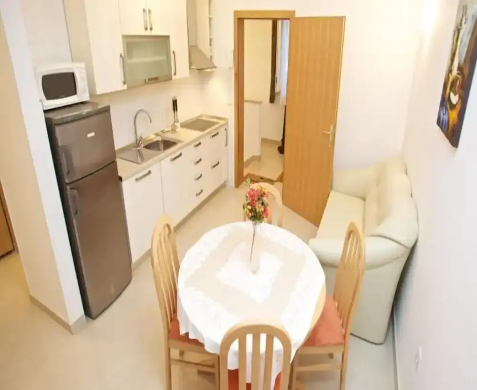 Apartments Villa Grlica - One Bedroom Apartment With Balcony and Garden View