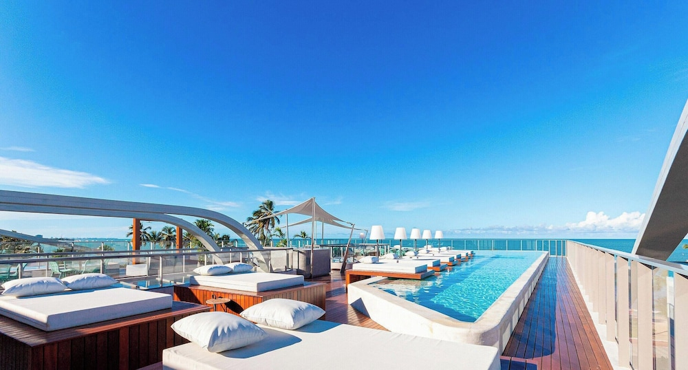 Setai Yacht By Setai Apartaments