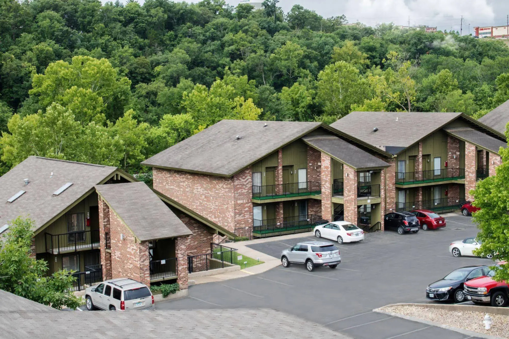 Roark Creek Resort