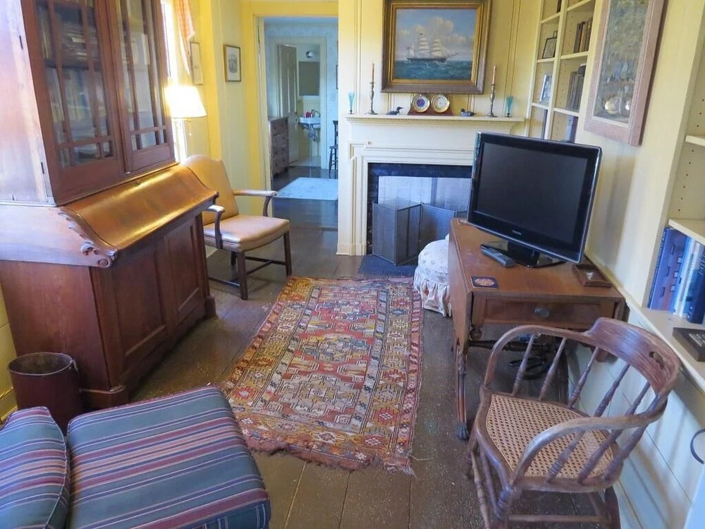 504 Old Harbor