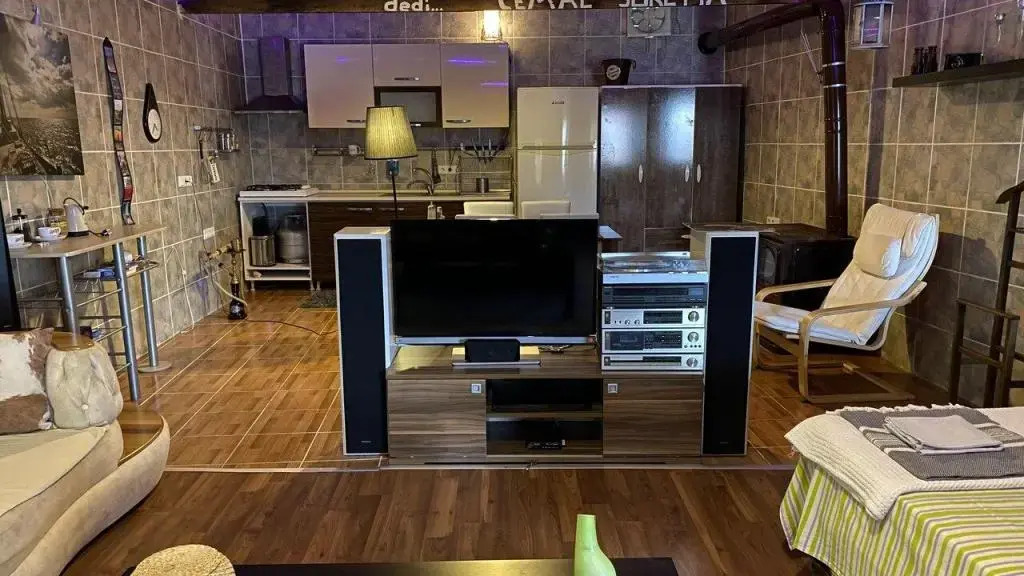 Golgenin Bahcesi Guzelbahce