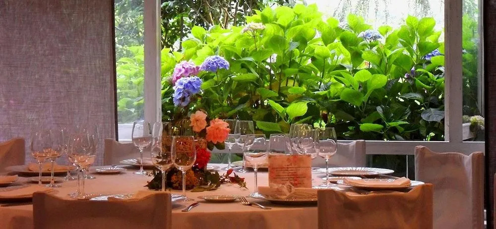 Hosteria De Quijas