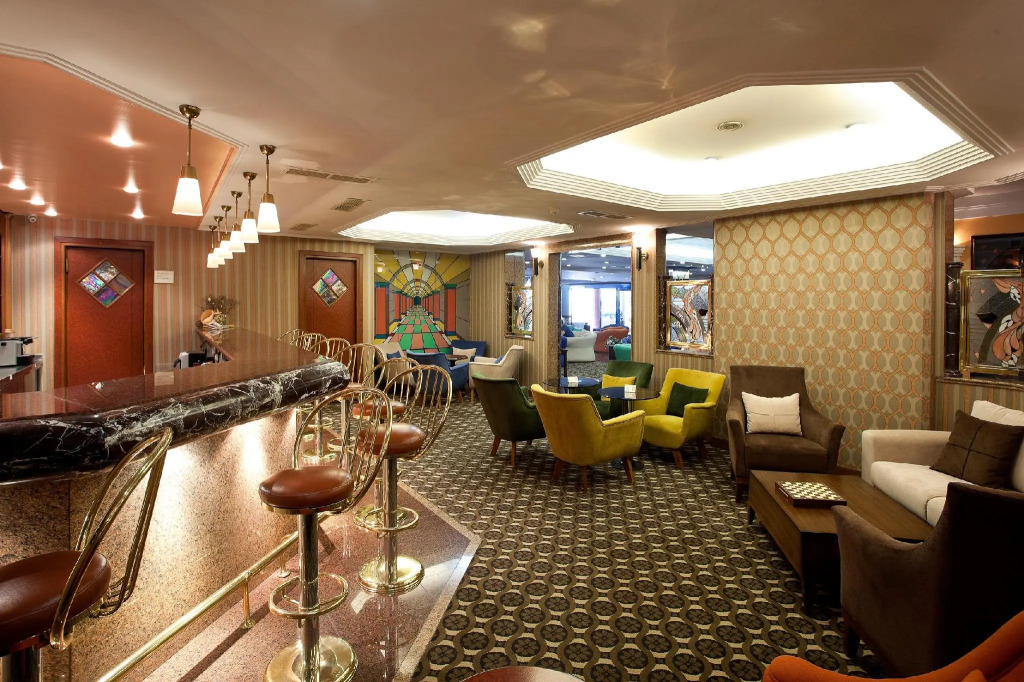 Grand Anka Hotel
