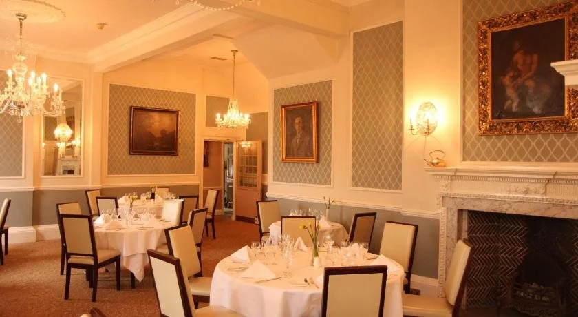 The Shelleys Hotel